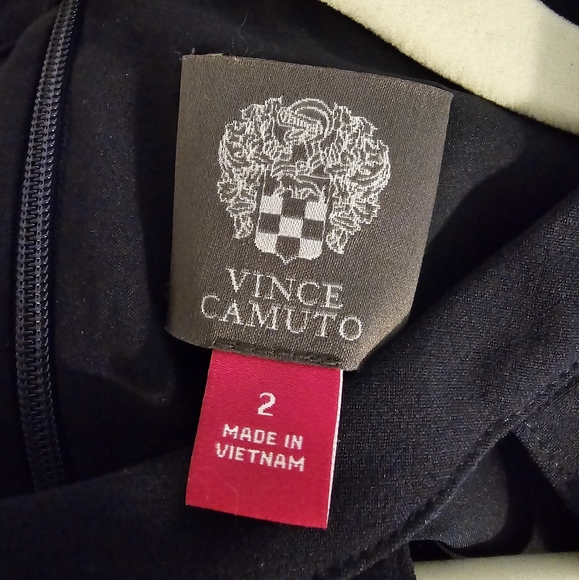 Vince Camuto cut-out dress size 2 - Picture 3 of 5